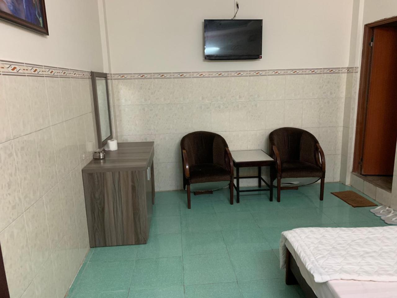 Minh Tuan Hotel Bandar Ho Chi Minh Luaran gambar